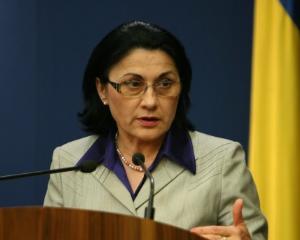 Andronescu spera ca profesorii care au luat sub cinci sa nu profeseze