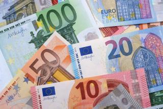Euro, mai scump ca niciodata pentru romani