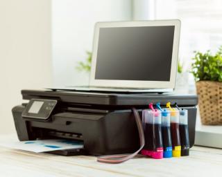Cerneala Epson color sau monocroma: Cum sa alegi cartusul compatibil perfect pentru nevoile tale de printare