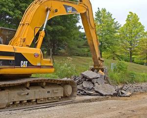 Consiliul Concurentei a sanctionat 25 de constructori de drumuri si autostrazi