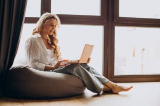 Side hustle in 2025: 10 idei care pot deveni afaceri reale