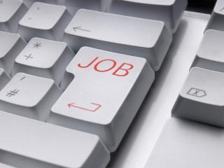  Ai nevoie de un job? Este un moment bun sa aplici chiar acum online