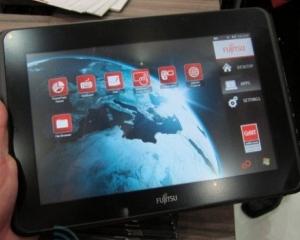 Tableta Fujitsu Stylistic Q550 costa 729 de dolari
