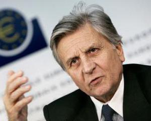 Trichet vede economia mondiala invaluita-n ceata