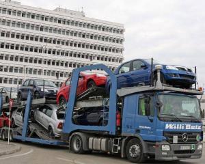 Comertul extern al Romaniei continua sa se echilibreze