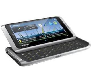 Nokia E7 debuteaza in magazine. In Romania, telefonul ajunge cel mai devreme in aprilie