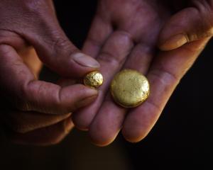 Cererea pentru aur a scazut cu 29% in India