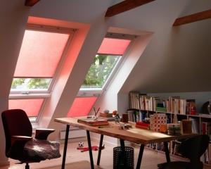 VELUX: Rulouri parasolare cadou pentru fiecare fereastra de mansarda