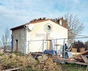 FRANTA: Monument din secolul XVIII distrus din greseala