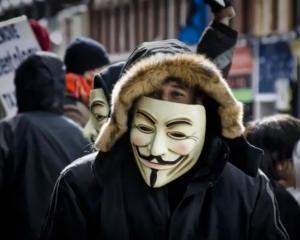 Anonymous loveste din nou. De data aceasta in trei ministere din Austria