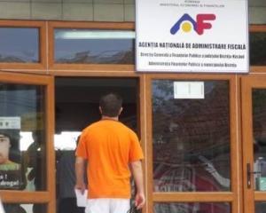 Ministerul Finantelor si ANAF isi reduc posturile cu 180, respectiv 150 de posturi