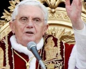 Papa Benedict: Casatoriile intre persoane de acelasi sex ameninta 