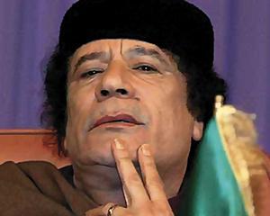 LIBIA: Colonelul Muammar Gadhafi face bai de multime in Tripoli, iar NATO vorbeste despre intarirea coeziunii aliantei