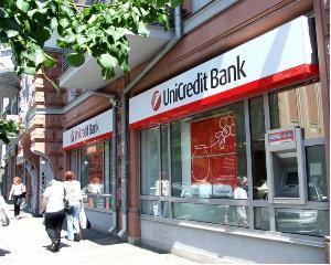 UniCredit vrea sa vanda actiuni in valoare de 7,5 miliarde de euro