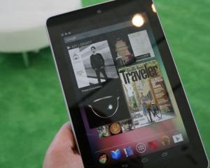 Asus a vandut aproape un milion de tablete Nexus 7 lunar