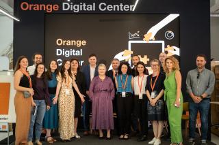 Digital Stack dezvolta cursuri de IT gratuite pentru reconversie profesionala in cadrul Atelierului de Sanse, un proiect realizat de Fundatia Orange Romania