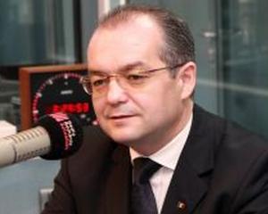 Emil Boc: 370.000 de firme mici vor depune declaratia unica trimestrial