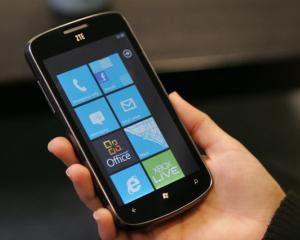 ZTE Tania, smartphone-ul de 200 lire sterline cu Windows Phone, disponibil in Marea Britanie