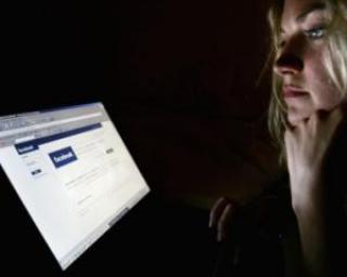 Numarul de utilizatori romani de Facebook a crescut de cinci ori anul trecut