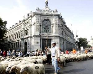 In luna martie, bancile spaniole au imprumutat 316,3 miliarde euro de la BCE