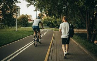Mersul pe bicicleta, mai benefic pentru sanatatea creierului fata de mersul pe jos