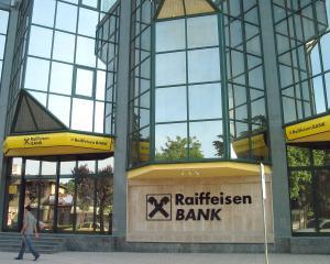 Raiffeisen Bank a lansat extrasul de cont centralizat pentru companii