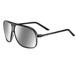 Casele de moda Armani si Gucci se bat in ofertele de ochelari 3D