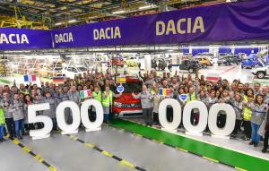 Sarbatoare la Dacia: 500.000 de exemplare Duster produse la Mioveni