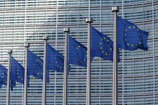 Masurile propuse de Comisia Europeana, ca sa taiem din deficit:  restructurarea facilitatile fiscale pentru agricultura si constructii, dar si noi impozite