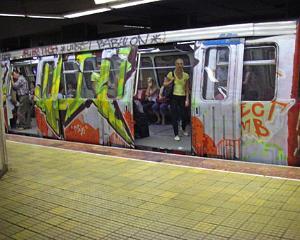 Garniturile de metrou vor fi vopsite in culoarea magistralei pe care circula