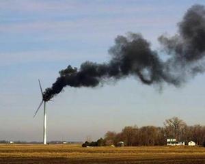 Turbinele eoliene sunt mult mai putin eficiente decat ar vrea producatorii lor sa credem