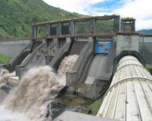 Intr-un singur an, Hidroelectrica a pierdut 210 milioane de euro de pe urma 