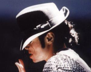 Palaria lui Michael Jackson, scoasa la licitatie