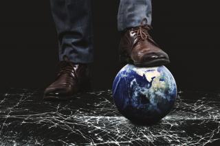 2024: Echilibrul fragil dintre puterile globale