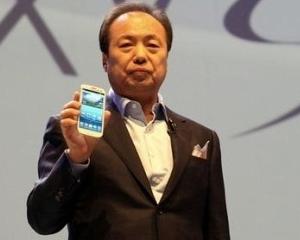 Noul Samsung Galaxy ar putea avea un ecran incasabil