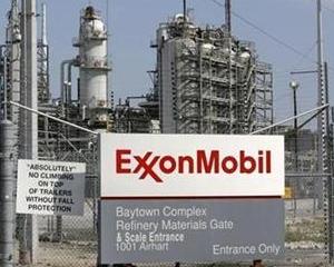 Exxon Mobil, fruntasa in clasamentul Fortune 500