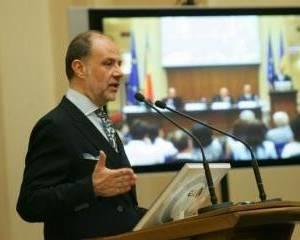 Cristian Popa, BNR: Aderarea la moneda euro pana in 2015 nu este benefica