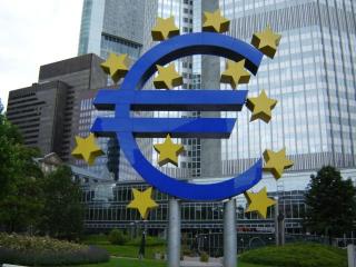 Analizele Manager.ro - Ce sanse de supravietuire are euro?