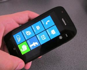 Manager.ro hands-on: Nokia Lumia 710, un campion caruia nu-i place sa iasa in evidenta