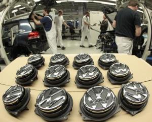 Prima de 7.500 de euro pentru fiecare angajat Volkswagen din Germania