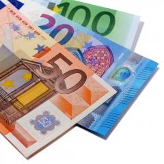 Din 23 noiembrie orice roman poate primi 10.000 de euro de la stat. Ce trebuie sa faci ca sa primesti  banii care nu se dau inapoi niciodata