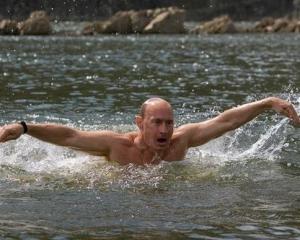 Putin contra naturii: Vrea sa ii taxeze pe mogulii rusi ori de cate ori isi cumpara un lucru scump
