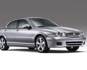 De unde poti cumpara un Jaguar X Type cu 14.500 de euro