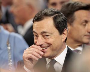 Presedintele BCE: Invatati sa va descurcati fara agentiile de rating