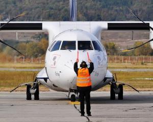 TAROM: Zborurile nu se vor anula