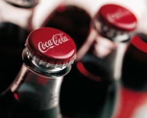 Moody's a retrogradat ratingul Coca-Cola Hellenic