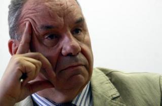 Andrei Marga il ataca dur pe Traian Basescu si-l acuza ca si-a trimis odrasla agramata in PE 