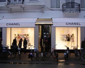 2013, an cu noroc pentru iubitorii de lux ai casei Chanel