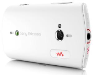 Review: Sony Ericsson Live With Walkman. Walkman-ul n-a murit!