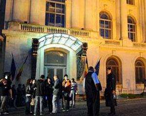 O noua expozitie,